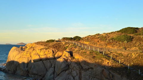 All Seasons Port Elliot Holiday House - Lightning Ridge Tourism 2