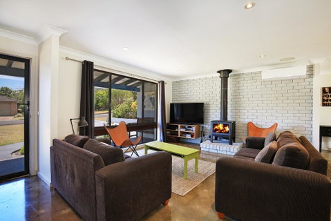 Aloha - Pet & Family Friendly - 10 Min Walk To Beach - Lightning Ridge Tourism 2