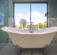 Amani - Lightning Ridge Tourism