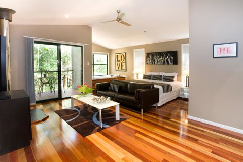 Amore On Buderim Rainforest Cabins - Lightning Ridge Tourism 2