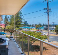 Anchorage 2 with Water Views - Lightning Ridge Tourism