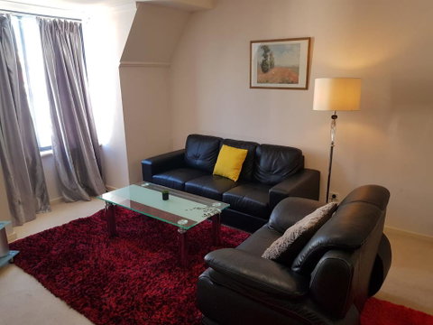 Apartment In East Perth - Lightning Ridge Tourism 2