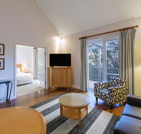 Apartments  15 Thompsons - Lightning Ridge Tourism
