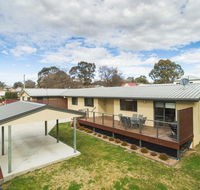 Apartments on Allingham - Lightning Ridge Tourism