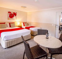 Apple  Grape Motel - Lightning Ridge Tourism