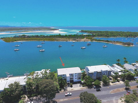 Aqua Linea - Lightning Ridge Tourism 2