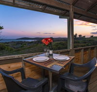 Aqualuna- Excellent surfing beaches. - Lightning Ridge Tourism