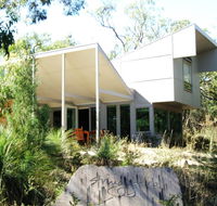 Aquila Eco Lodges - Lightning Ridge Tourism