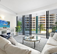 Aria Private 3 Bed in the heart of Broadbeach - Lightning Ridge Tourism