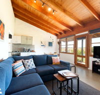 Art at Linden Gate - Lightning Ridge Tourism