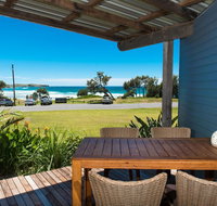 ArtHOUSE Beachfront Accommodation - Lightning Ridge Tourism