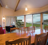 Arthur Riverfront and Sea Lodge Upstream - Lightning Ridge Tourism