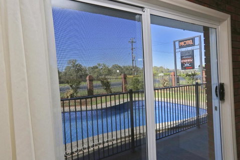 Mildura Riverview Motel - Lightning Ridge Tourism 2