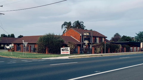 Mildura Riverview Motel - Lightning Ridge Tourism 1