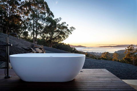 Mountain Top Snug, Studio Itas - Lightning Ridge Tourism 3