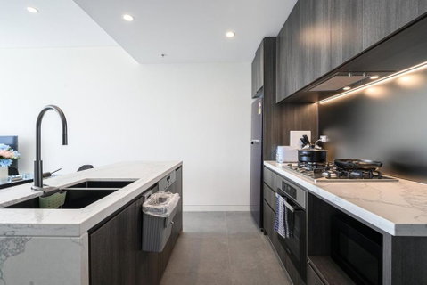 Olympic Park Stylish Apt With Gym Pool Good View - Lightning Ridge Tourism 3