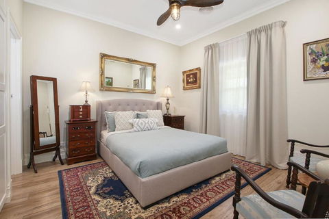 Orchard House - Lightning Ridge Tourism 2