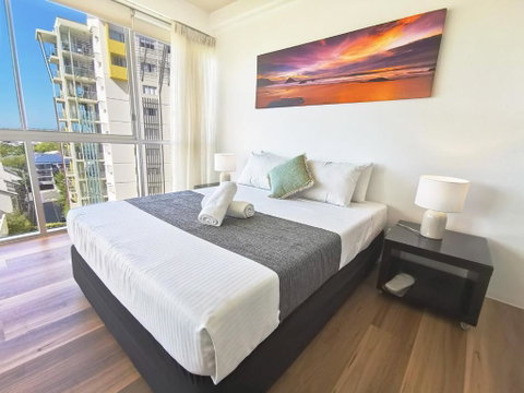 Oxygen Apartments - Lightning Ridge Tourism 2