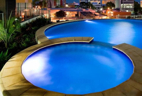 Pandanas Apt 8 18th Fl Sunrise And Harbour Views - Lightning Ridge Tourism 1