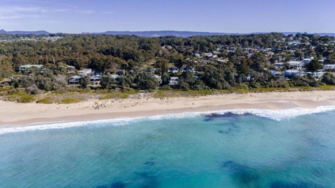 Pandanas 17B At Mollymook Beach - Lightning Ridge Tourism 2