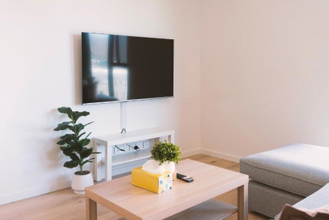 Patio Mt View 1BR Apt In CBD Near ANU And Museum With Free Parking And WiFi - Lightning Ridge Tourism 1