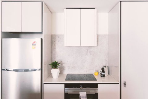 Patio Mt View 1BR Apt In CBD Near ANU And Museum With Free Parking And WiFi - Lightning Ridge Tourism 2