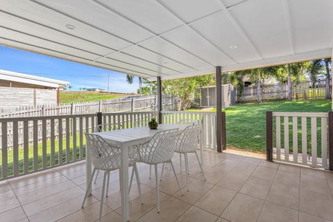 Perfect Cooee Bay Beach Getaway! - Lightning Ridge Tourism 2