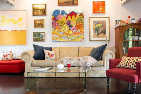 Planetrees Estate - Lightning Ridge Tourism 2