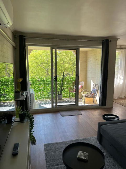 Plush 2 Bedroom Apartment Kingston - Lightning Ridge Tourism 2