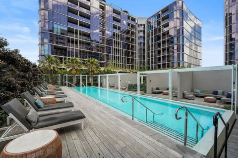 PM Residences - Modern Luxury 2BR Apt W Parking - Lightning Ridge Tourism 0