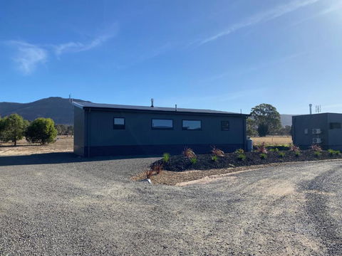 Pomonal Estate Villas - Lightning Ridge Tourism 2