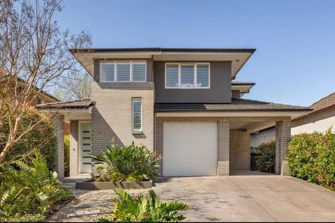 Quite Luxurious House With Pool 220m To Railway Station - Lightning Ridge Tourism 1
