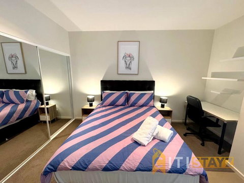 Pretty Penthouse - Close To ANU - Lightning Ridge Tourism 3