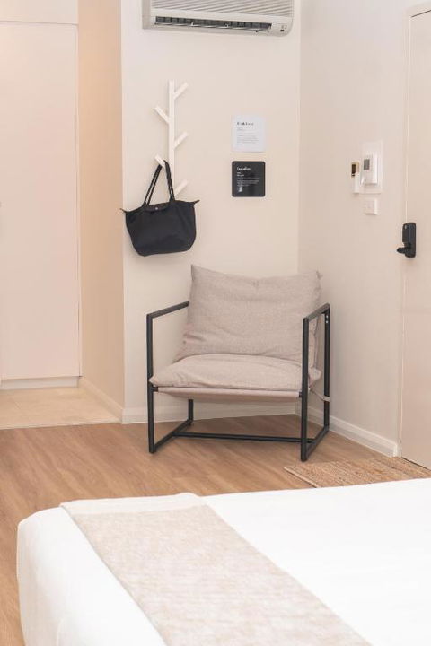 PRIME SPOT: Modern Studio+Balcony Darling Harbour - Lightning Ridge Tourism 2