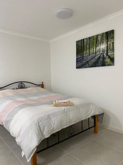 Private Brand New Home In Hornsby - Lightning Ridge Tourism 3