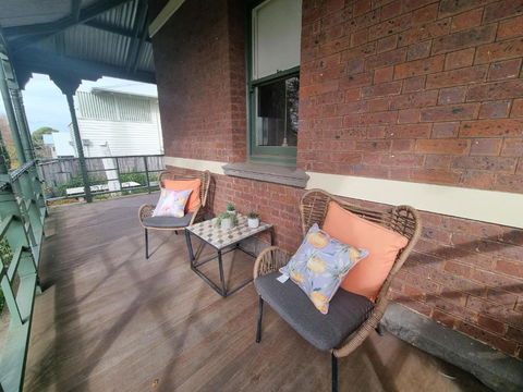 QPO QUEENSCLIFF - Lightning Ridge Tourism 3