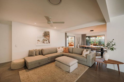 Quail Cove - Lightning Ridge Tourism 2