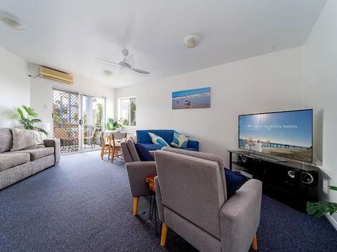 Quality Esplanade Apartment - Lightning Ridge Tourism 1