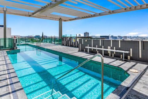 Quattro Apartments - Lightning Ridge Tourism 2