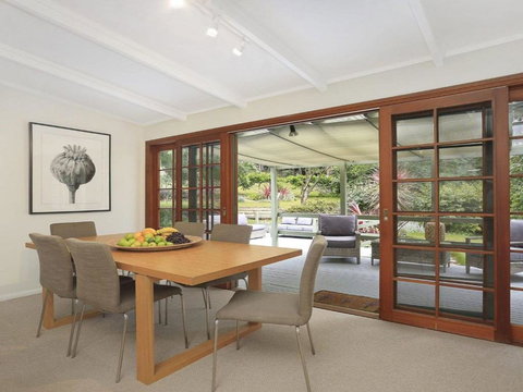 Que Sera - Lightning Ridge Tourism 2