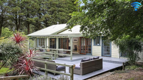 Que Sera - Lightning Ridge Tourism 0