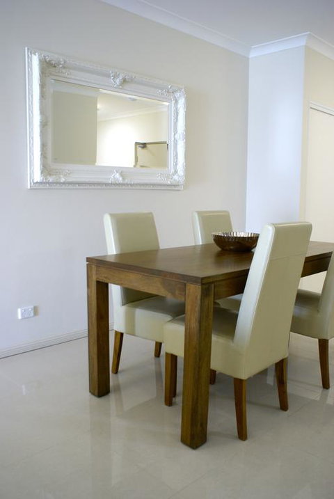 Astina Serviced Apartments - Central - Lightning Ridge Tourism 3