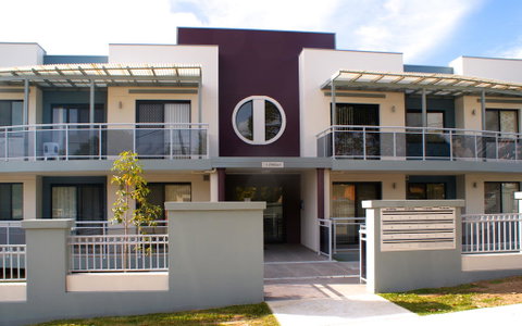 Astina Serviced Apartments - Central - Lightning Ridge Tourism 1