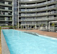 Astra Apartments Canberra - Manhattan - Lightning Ridge Tourism