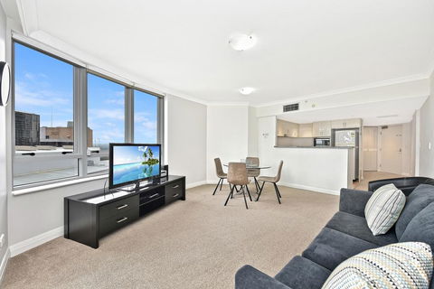 Astra Apartments Chatswood - Brown Street - Lightning Ridge Tourism 2