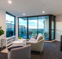 Astrina Garden View 2 Bedroom - Lightning Ridge Tourism