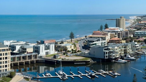 Atlantic Tower Motor Inn - Lightning Ridge Tourism 2
