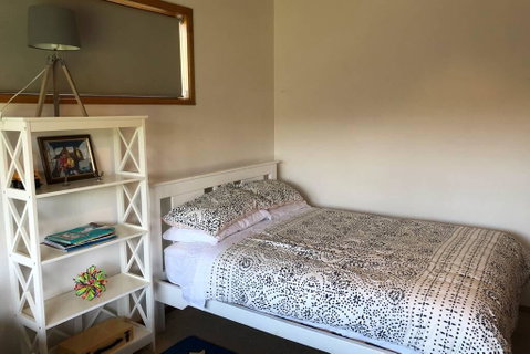 Au-Don Short Stay Accommodation - Lightning Ridge Tourism 3