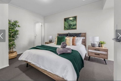 AU1 - Long Stay W Balcony RiverViews Fast WiFi - Lightning Ridge Tourism 2