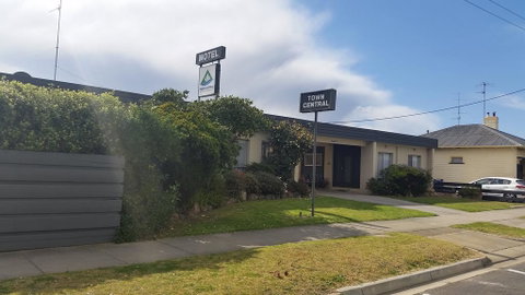 Bairnsdale Town Central Motel - Lightning Ridge Tourism 2
